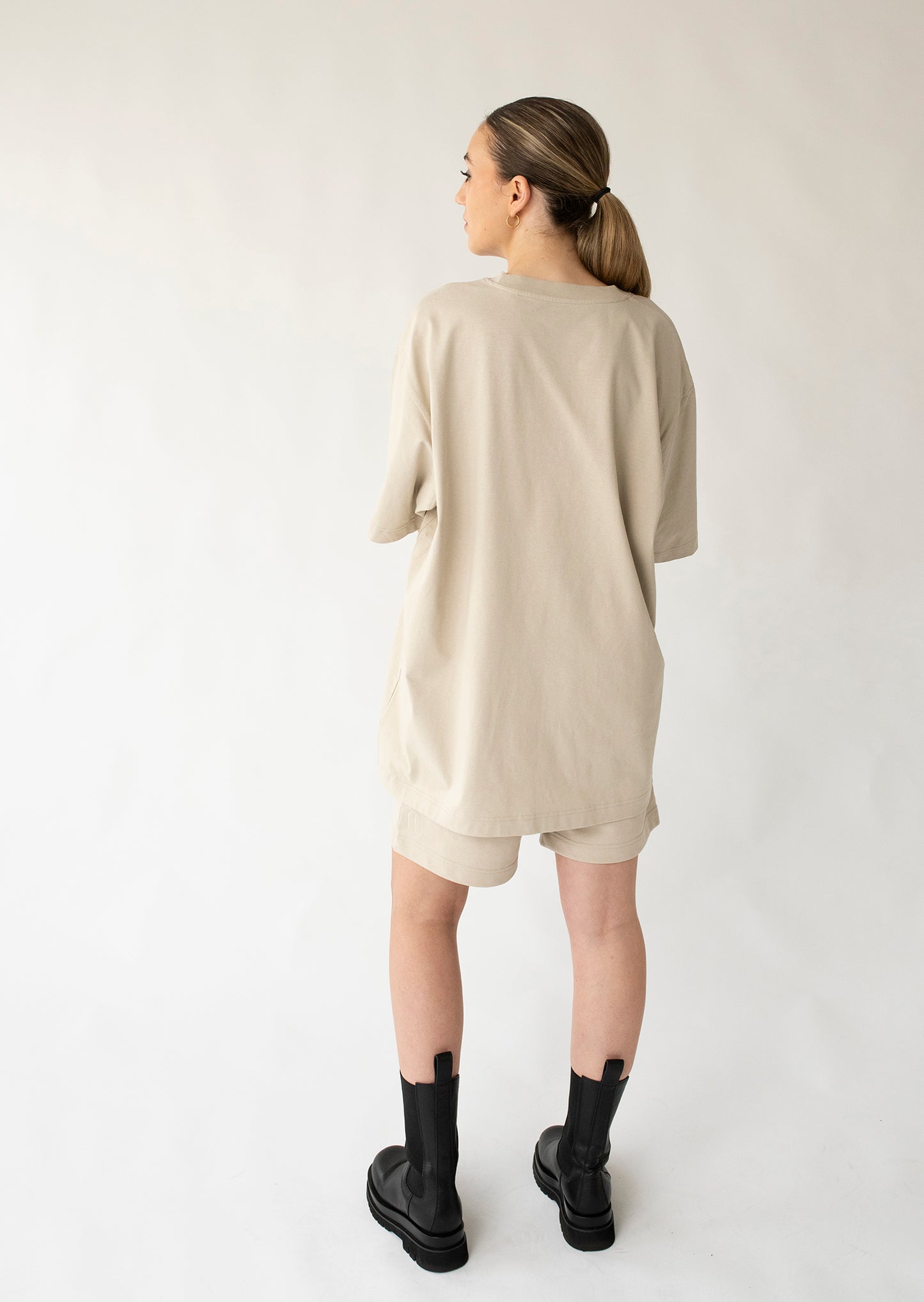 22-1 Essential Shirt