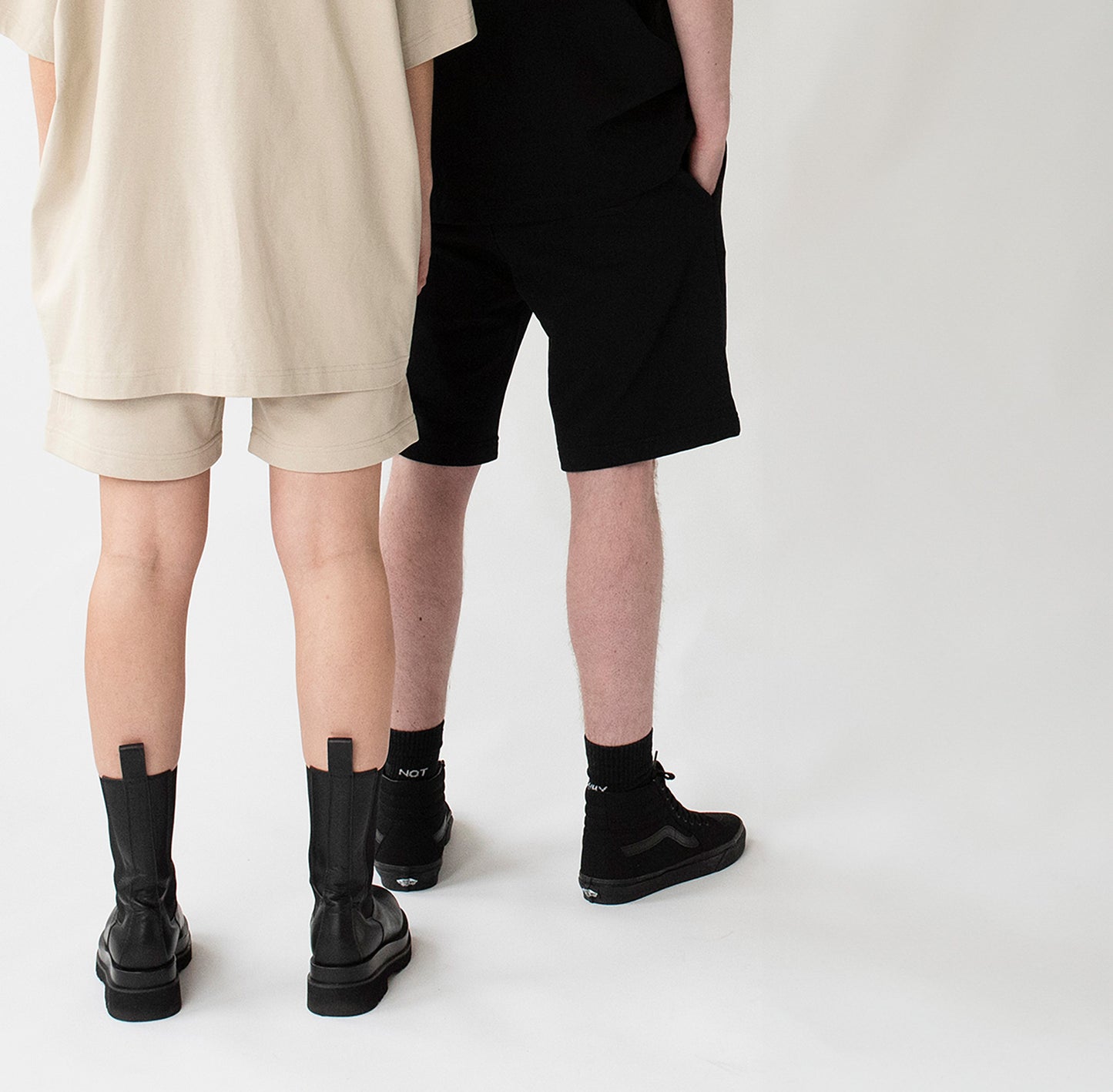 22-2 Essential Shorts