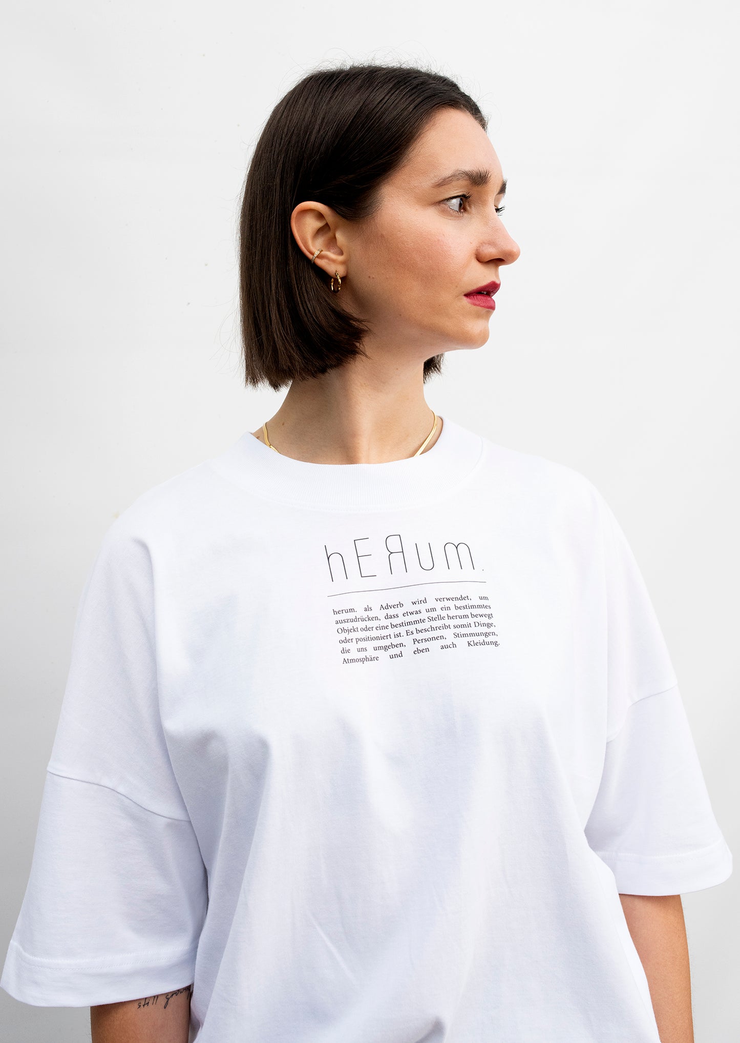 hERum. Definition Shirt