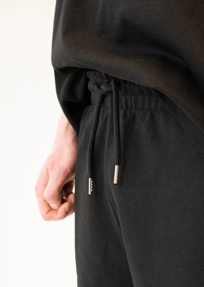 22-2 Essential Shorts